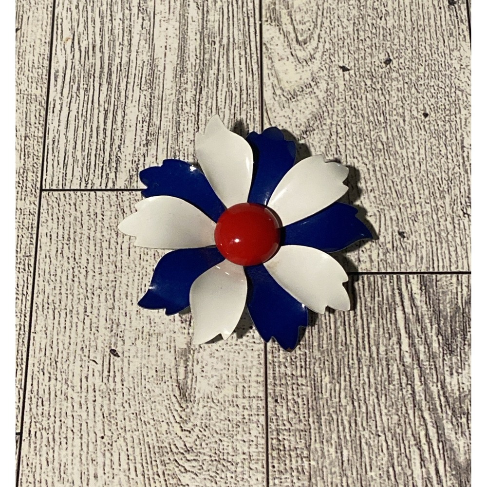 Vintage 1960s Enamel Metal Flower Brooch Pin Red White Blue Mod Retro Patriotic
